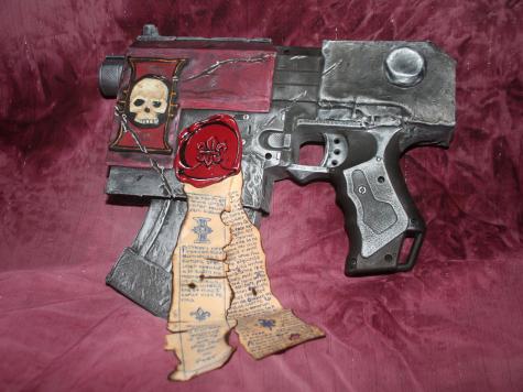 Costume pistol