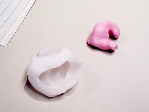 Moulding silicone earbuds