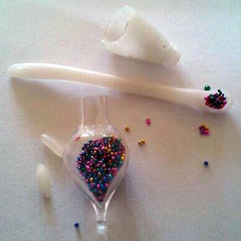 Microbead scoop & funnel