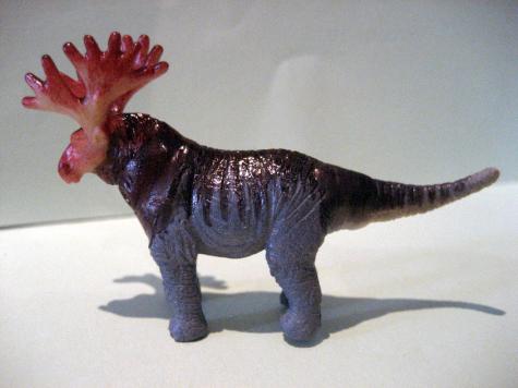 Hybrid toy: Moose-Saurus