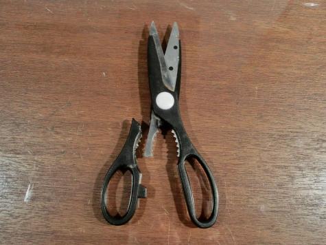 Scissor handle repair